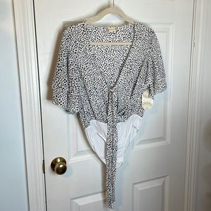 Altar’d state bodysuit new with tags size small
